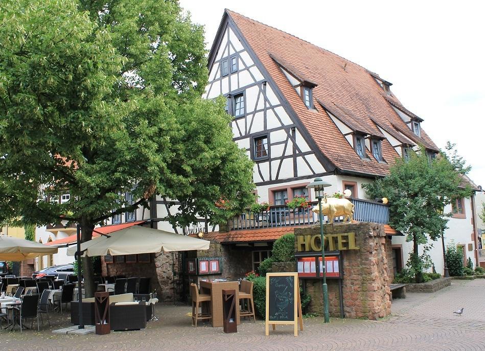 Hotel Restaurant Altes Badhaus 에베르바흐 외부 사진