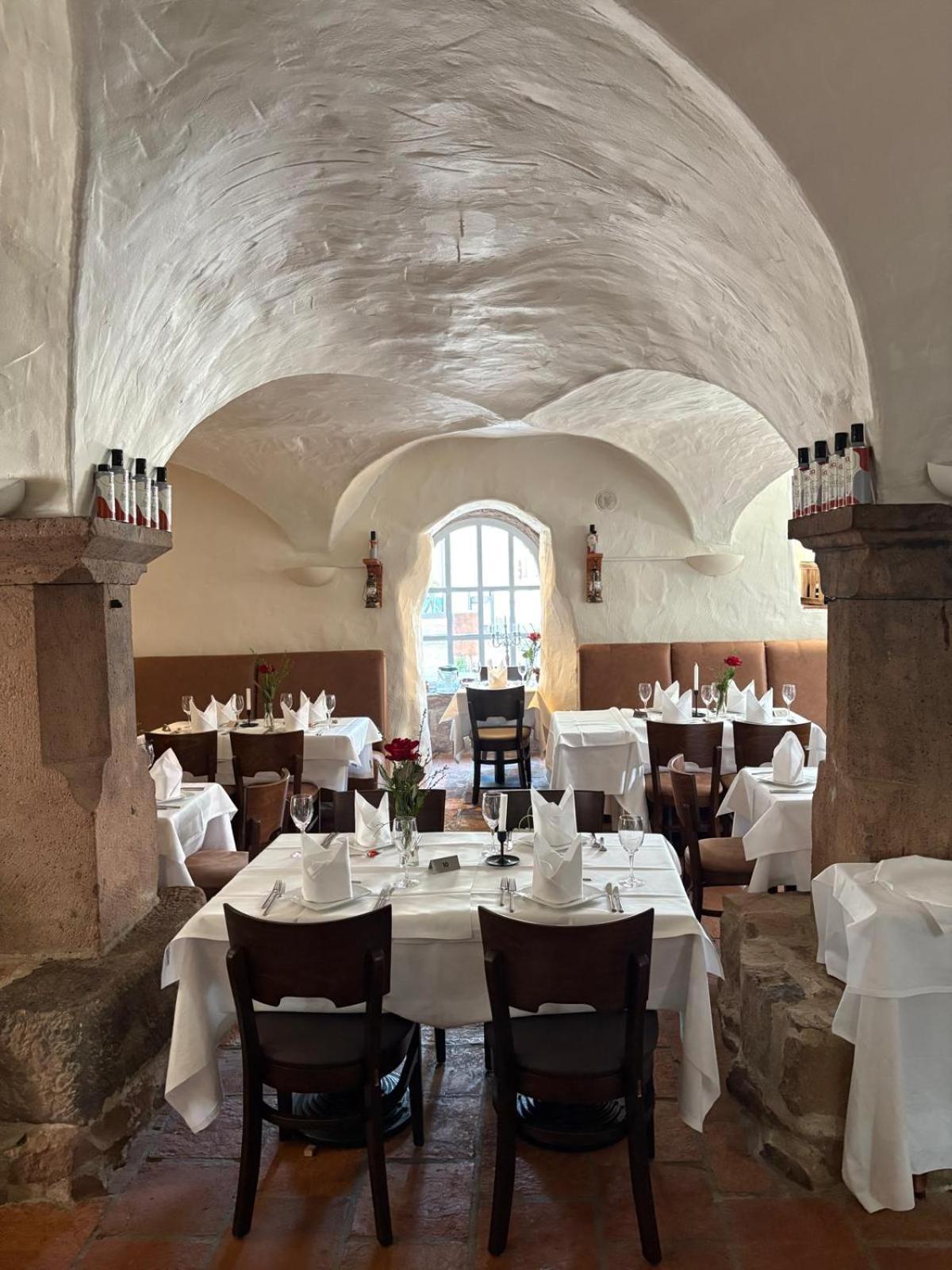 Hotel Restaurant Altes Badhaus 에베르바흐 외부 사진
