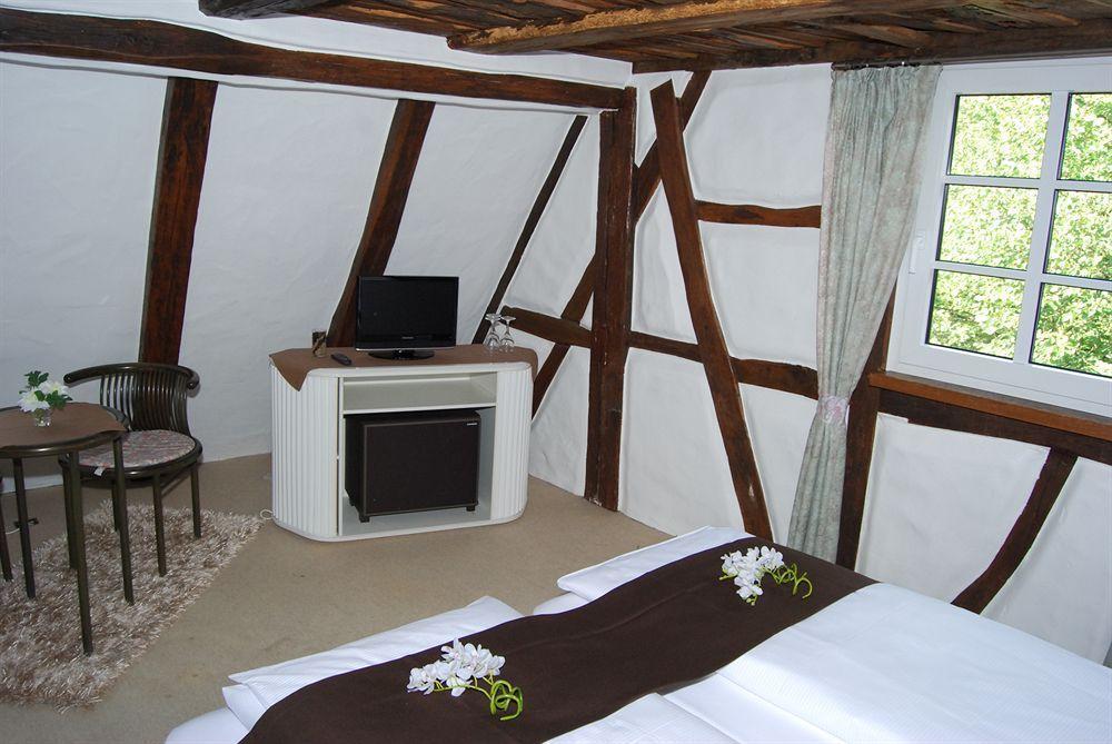 Hotel Restaurant Altes Badhaus 에베르바흐 외부 사진